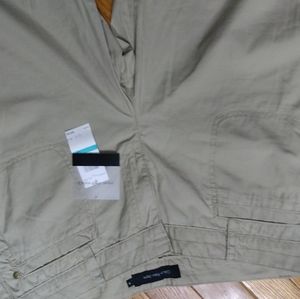 New cream women's 16 Calvin Klein khaki shorts